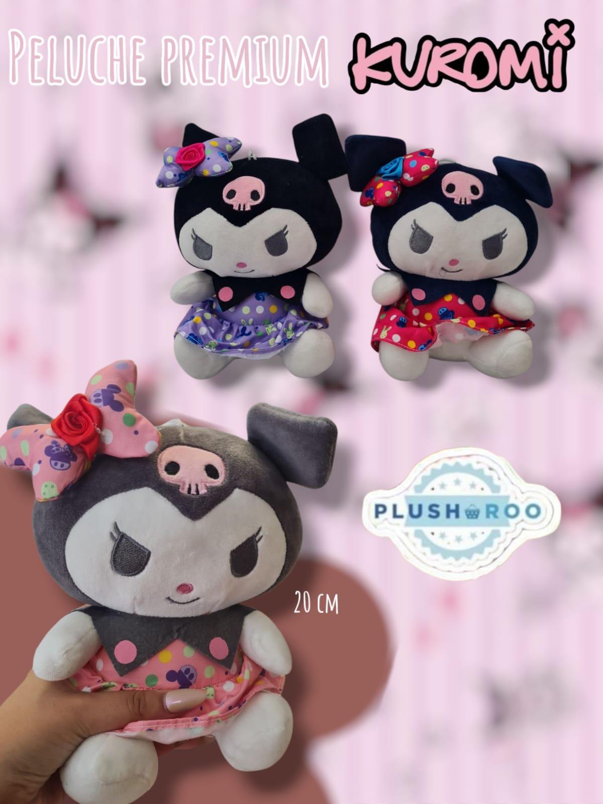 Peluche Premium PLUSHAROO Kuromi Con Vestido 20cm